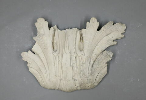 élément décoratif, fragment ; bas-relief, image 1/1