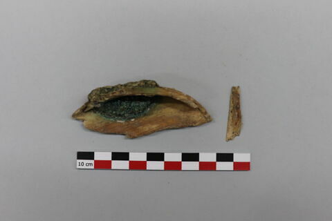 objet indéterminé, fragment, image 1/1