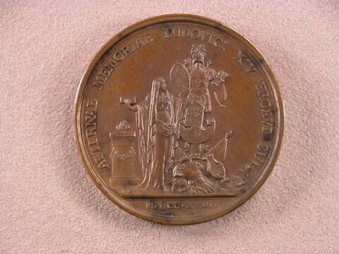 A la mémoire de Louis XIV, image 1/2