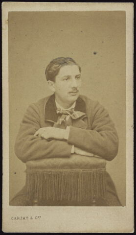 Portrait-carte de Raymond X, gendre d'Emile Lassalle, dédicacé à Marie Lassalle, image 2/2