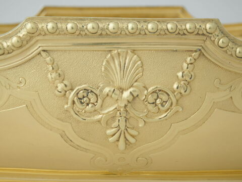 Bassin de l'aiguière de la toilette de la duchesse de Modène, image 5/10