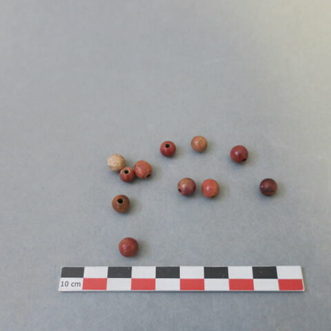 perle, image 1/1