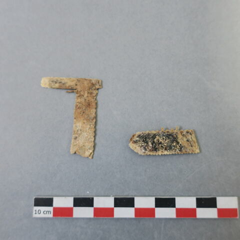 objet indéterminé, fragment, image 1/2