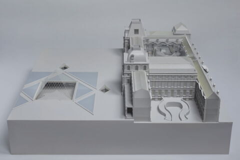 Projet architectural pour les nouvelles salles du département des Arts de l'Islam dans la cour Visconti (non retenu), image 2/5
