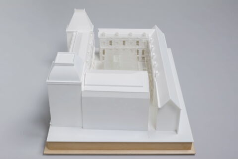 Projet architectural pour les nouvelles salles du département des Arts de l'Islam dans la cour Visconti (non retenu), image 2/5