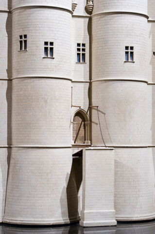 Maquette décor du château de Charles V, image 11/13