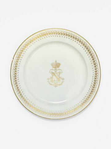 Assiette au chiffre de LN couronné de Napoléon III, du service de table du ministère d’Etat