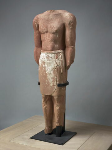 sculpture, image 3/10