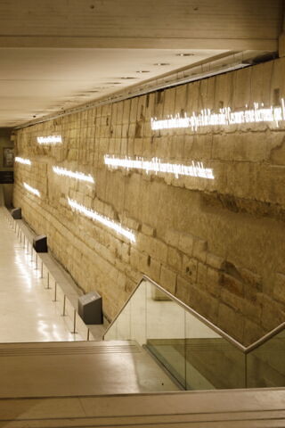 Ni apparence ni illusion. 