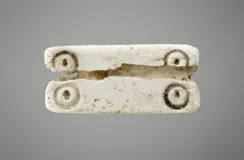 , image 3/5
