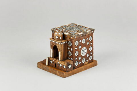 Maquette de la chapelle du Calvaire, image 2/2