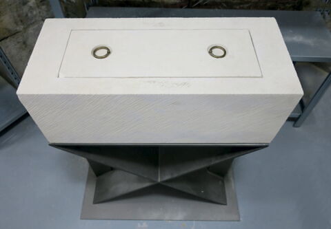 élément d'architecture, décor intérieur et extérieur, huisserie