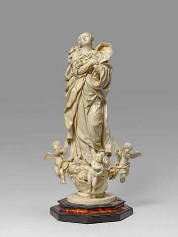 Statuette : La Vierge de l'Immaculée Conception, image 11/11