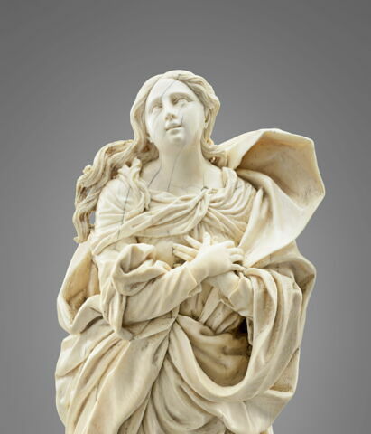 Statuette : La Vierge de l'Immaculée Conception, image 6/11