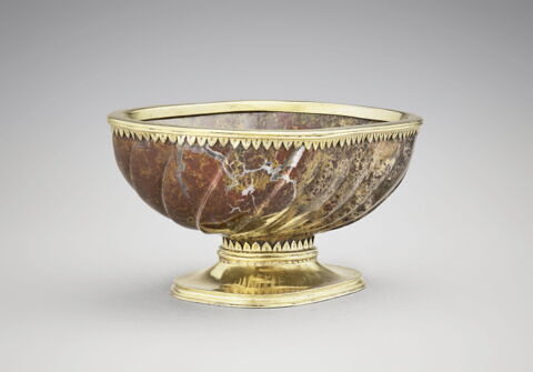 Coupe, image 4/10