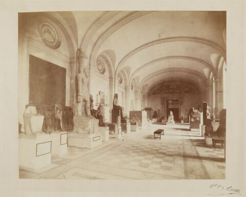 [Antiquités égyptiennes, rez-de-chaussée de l'aile de la Colonnade]