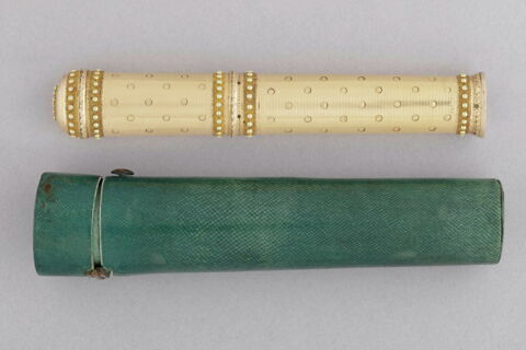 Etui à cacheter et son étui de galuchat