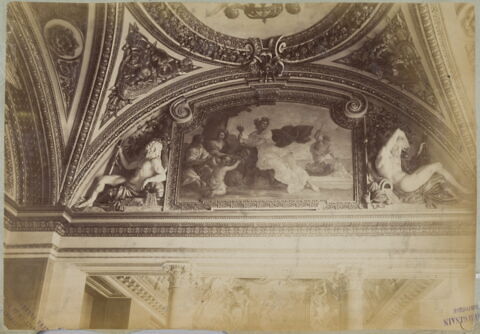 [Plafond des appartements d'été d'Anne d'Autriche (détail) : salle de la Paix]
