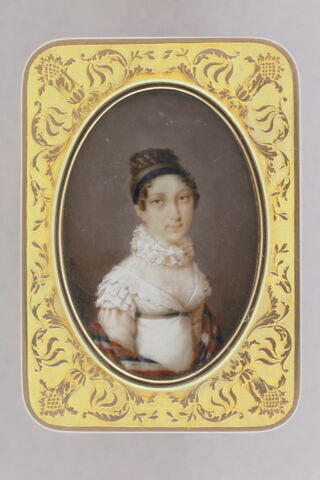 Petite boîte avec portrait de femme