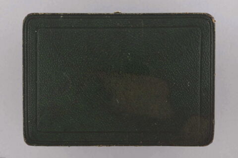 Boîte avec les portraits du duc de Bordeaux et de sa sœur Louise de Bourbon-Artois, image 6/10