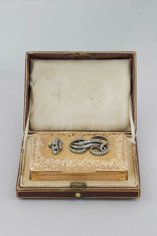Boîte de présent avec chiffre de Louis Philippe, image 8/9