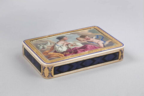 Tabatière avec la muse Clio et son écrin, image 1/7