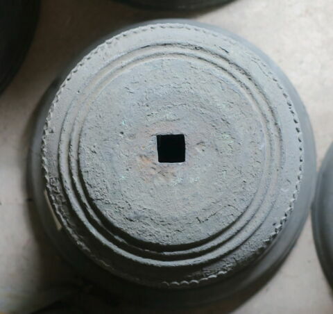 cloche, image 3/3