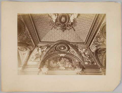 [Plafond des appartements d'été d'Anne d'Autriche (détail) : salle des Empereurs], image 2/2