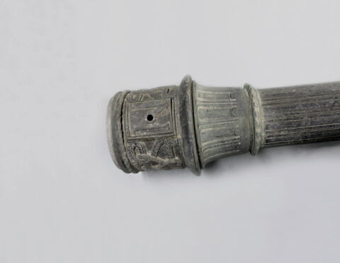 candélabre ; fût de candélabre, image 2/3