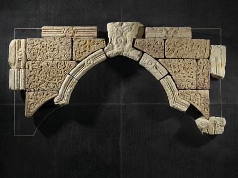 Façade extérieure de porche d'une demeure mamlouke au Caire, image 2/3