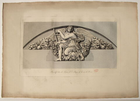 Bas-relief d'un des frontons de l'Attique de la Cour carrée du Louvre, image 2/2