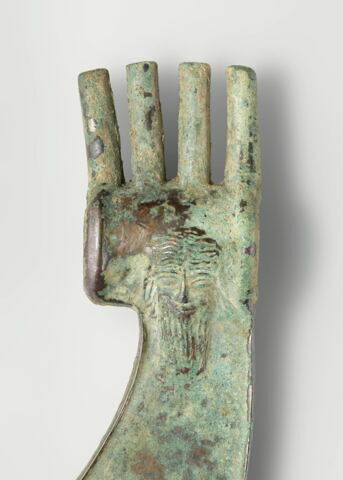 hache, image 8/8