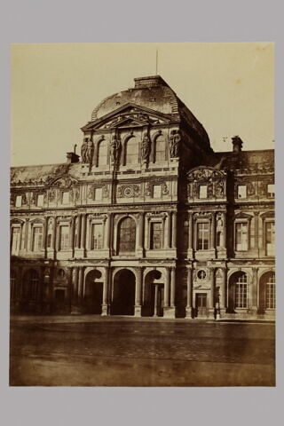 [Pavillon de l'Horloge]