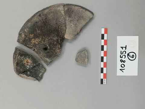 couvercle, fragment, image 2/4