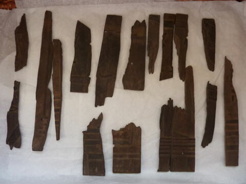 naos, image 3/3