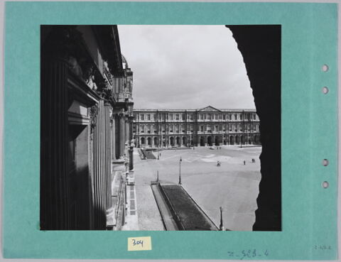 [Cour Carrée], image 2/2