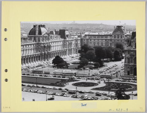 (Cour Napoléon], image 2/2