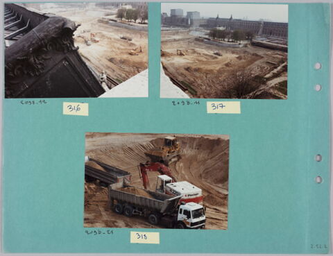 [Travaux et fouilles archéologiques dans les jardins du Carrousel], image 2/2