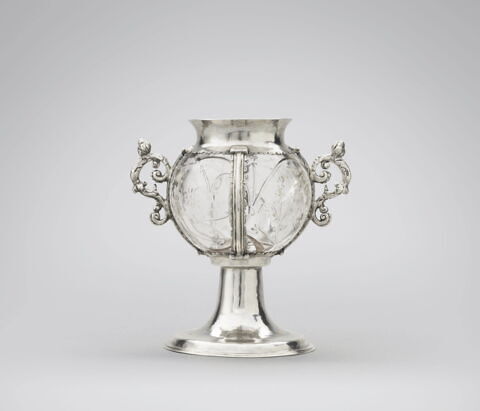 Coupe en cristal de roche, monture en argent, image 6/12