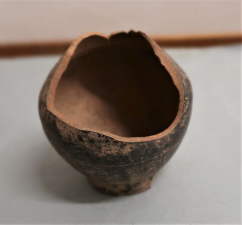 vase fermé, image 2/3