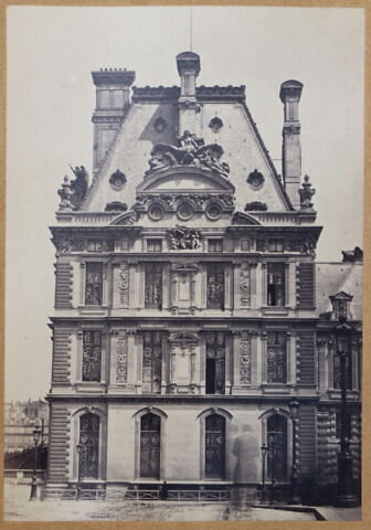 [Pavillon de Flore]