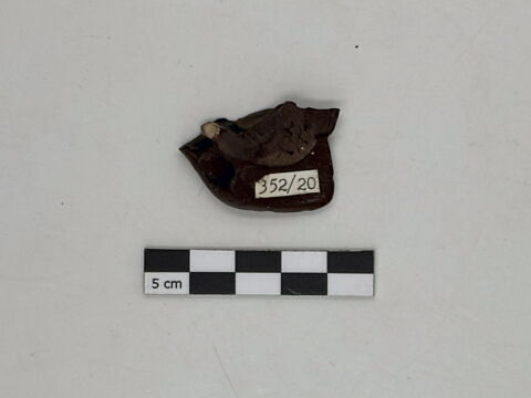 incrustation, image 2/2