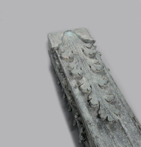 candélabre ; fût de candélabre, image 2/5