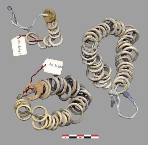 bague ; anneau, image 2/2