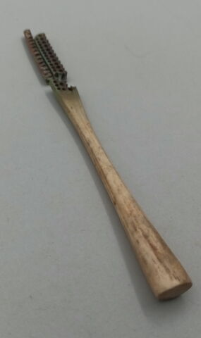 brosse à dents, image 2/4