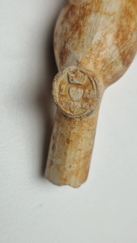 pipe, fragment, image 5/5