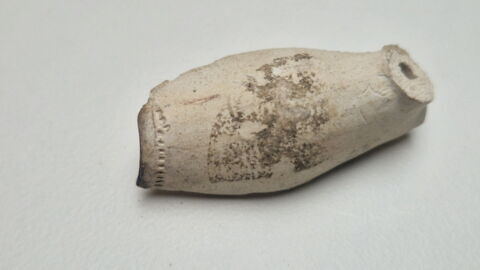 pipe, fragment, image 2/5