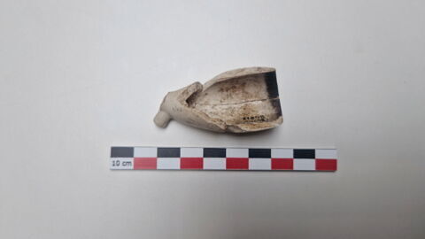 pipe, fragment