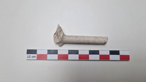 pipe, fragment