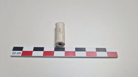 pipe, fragment, image 2/5